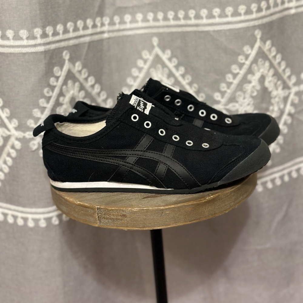 ONITSUKA TIGER MEXICO 66 SLIP-ON WOMENS SZ 8